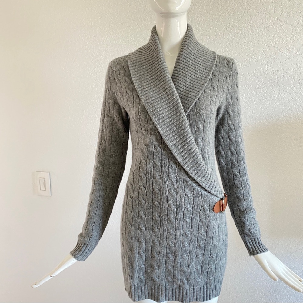 Ralph Laura black label Gray Cable Knit Sweater